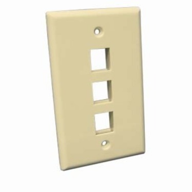 WALL PLATE 3PORT IVORY 