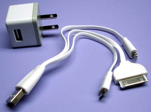 USB WALL CHARGER 5VDC 1A WITH 30P/LIGHTNING/MICRO CONN