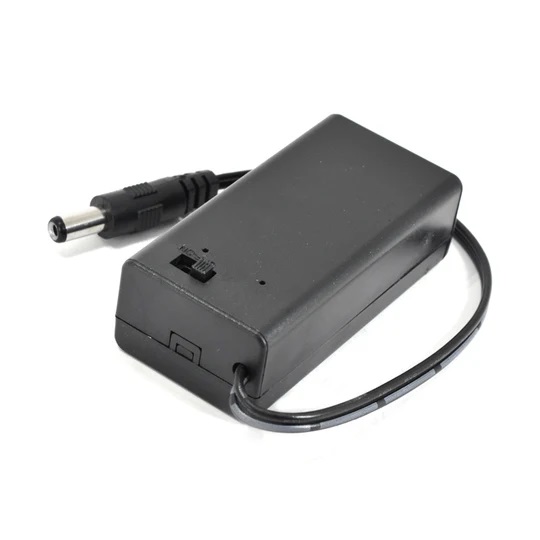 BATTERY HOLDER 9V PLASTIC BLK WITH COVER AND 2.1MM PLUG