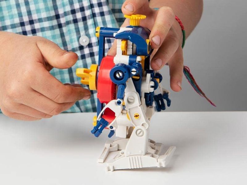 TOYS WIND UP 2662