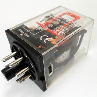 RELAY DC 12V 2P2T 10A 8P RND